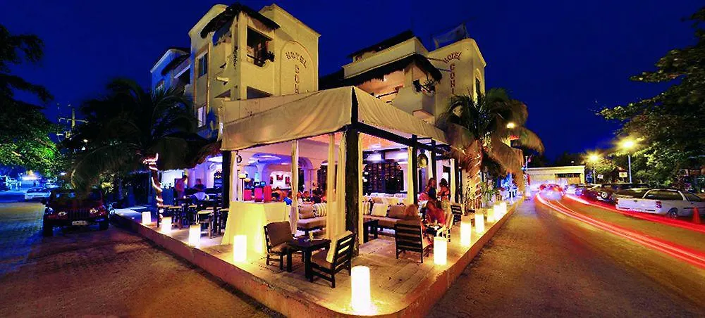 Hotel Cohiba - Party Hotel Playa del Carmen